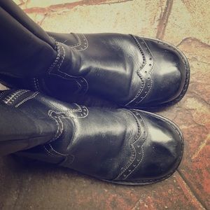 John fluevog women’s size zip black leather boots